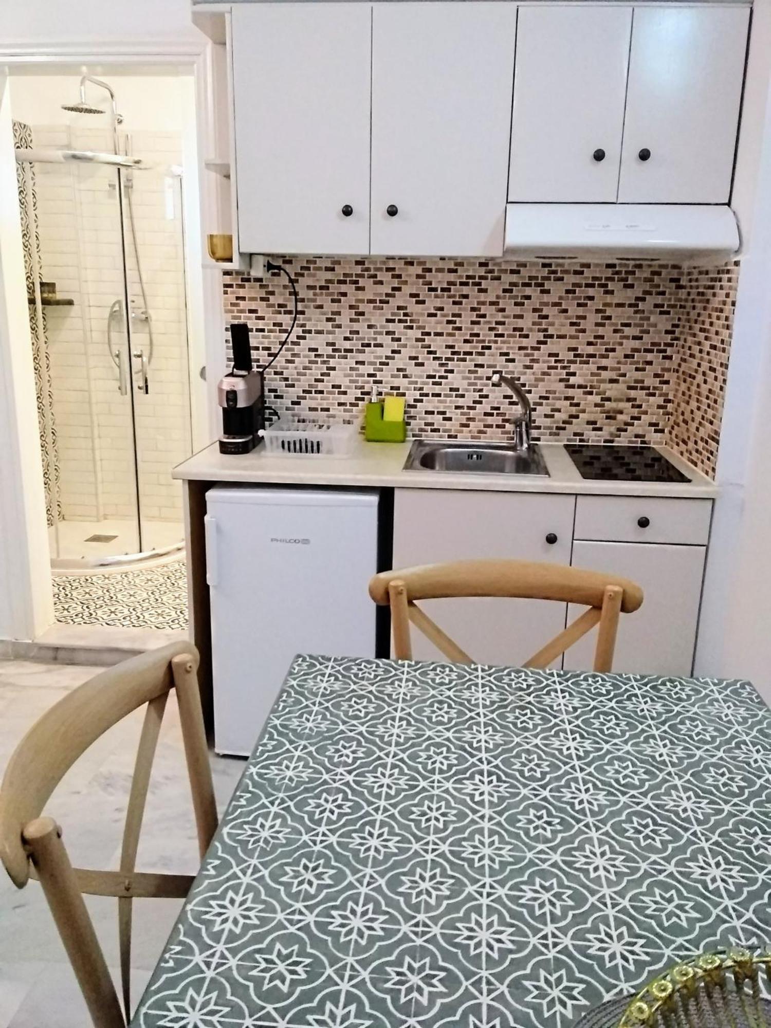 Idomeneas Apartments Soúgia Esterno foto
